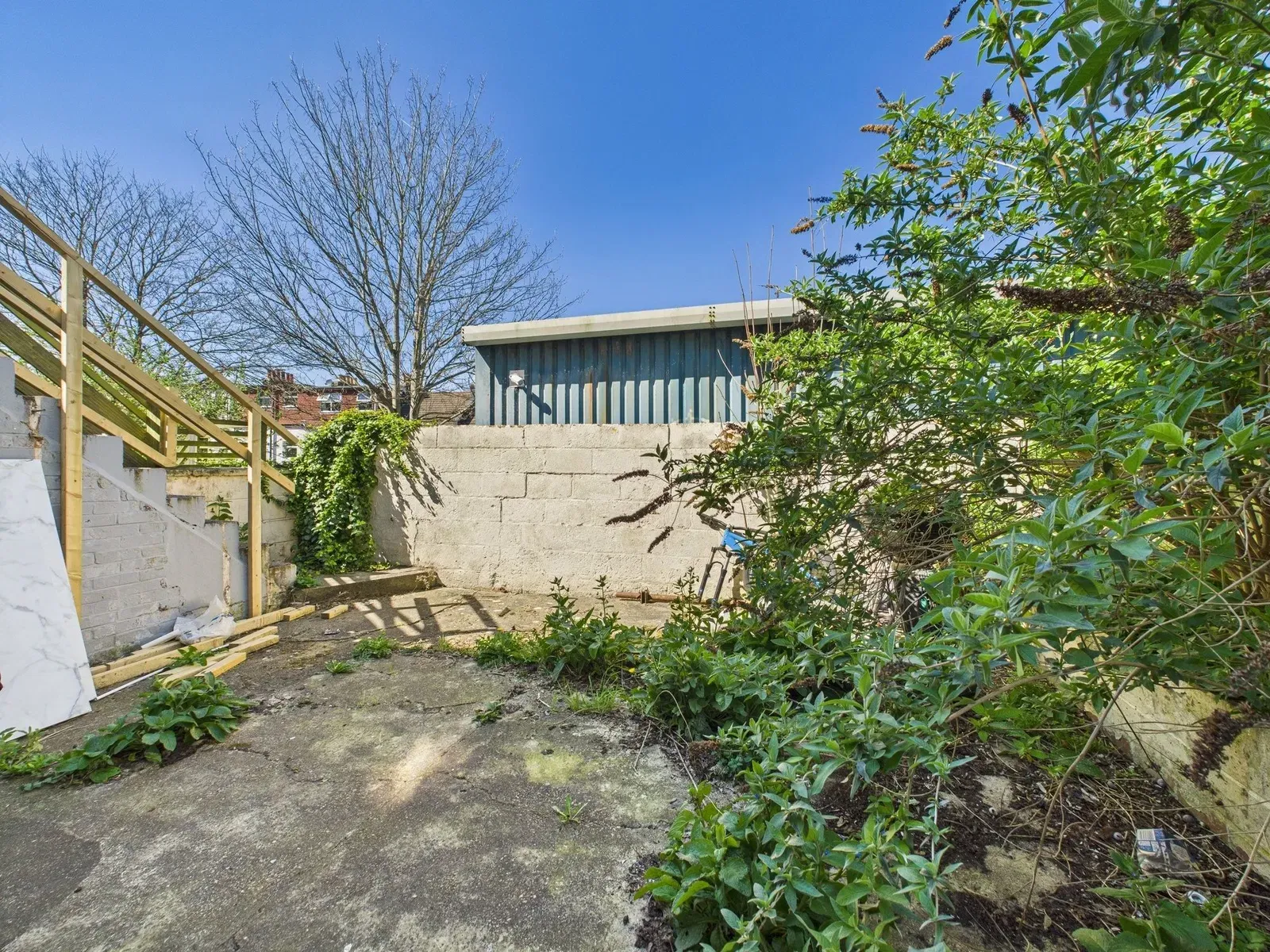2 bed Apartment
