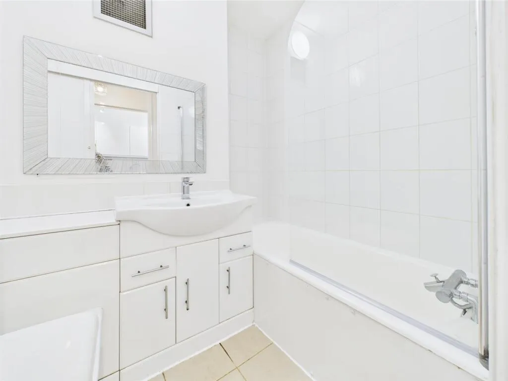 1 bed Apartment