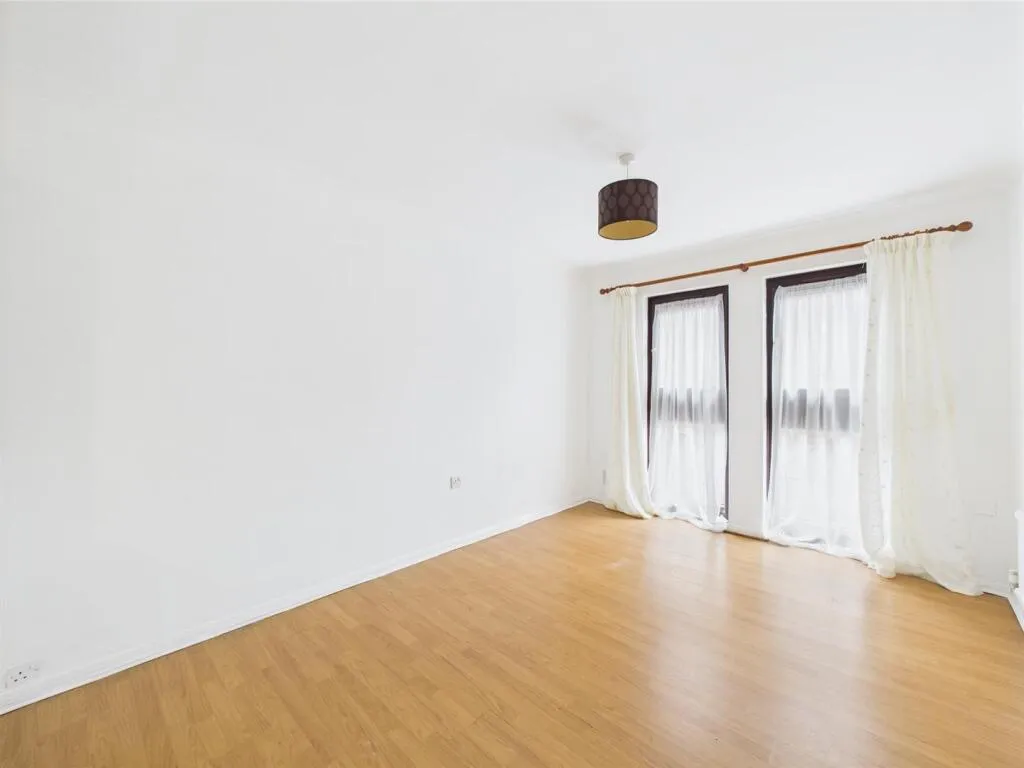 1 bed Apartment