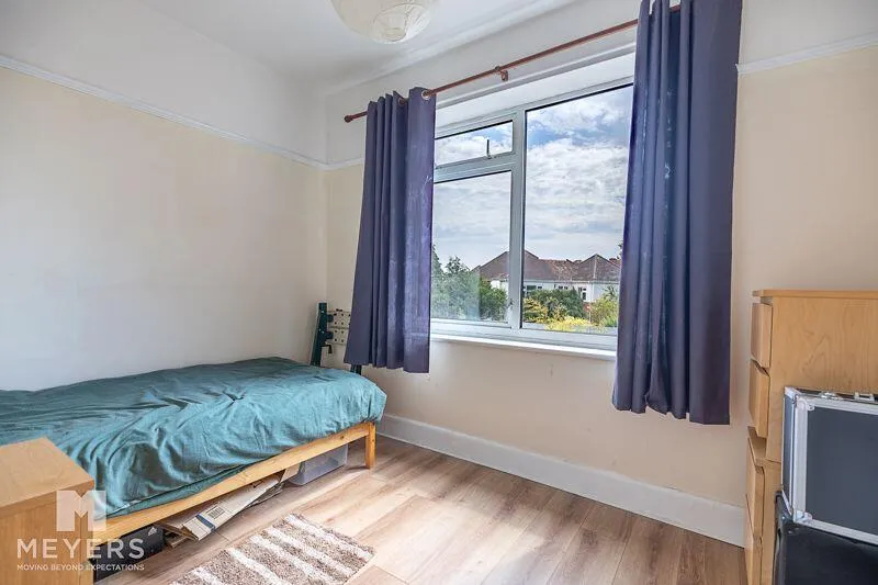 2 bed Maisonette