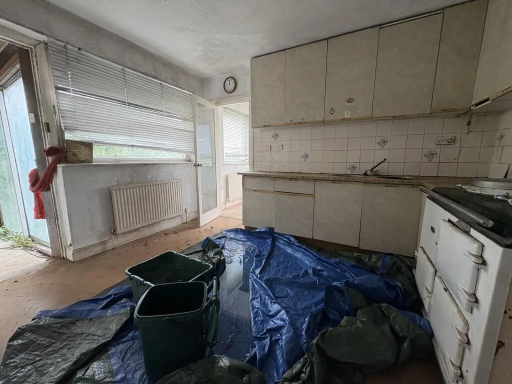 4 bed Detached