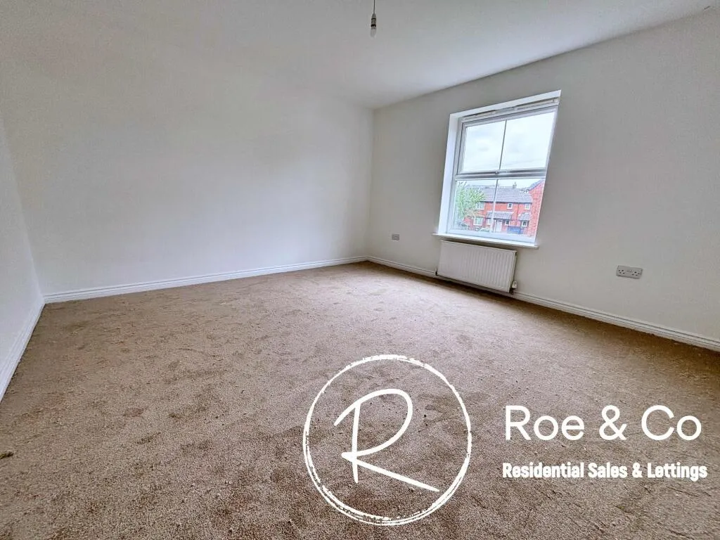 4 bed End of Terrace