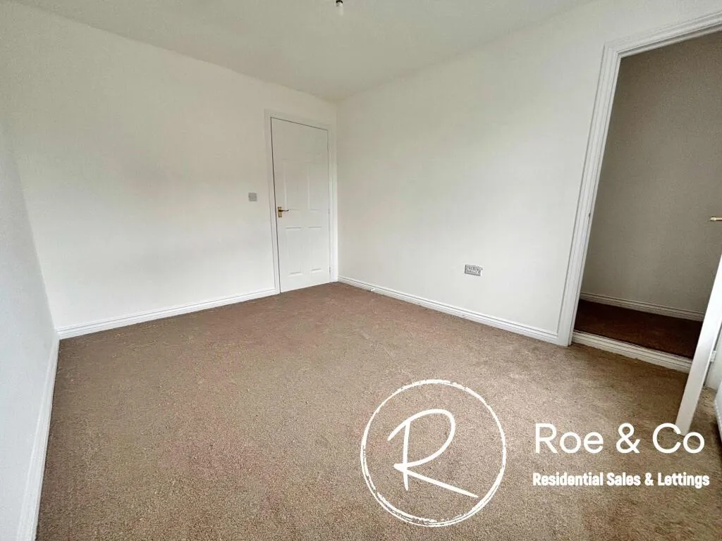 4 bed End of Terrace
