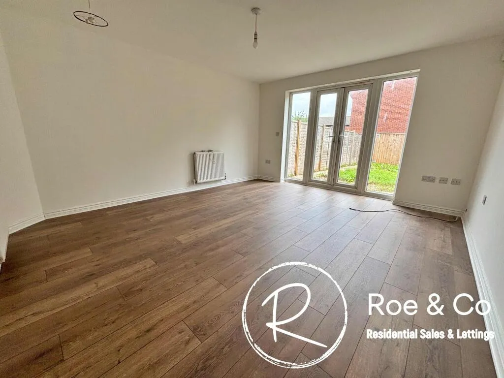 4 bed End of Terrace