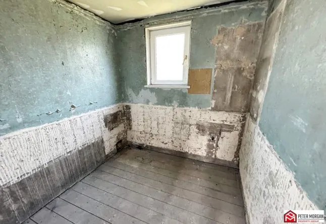 3 bed Semi-Detached
