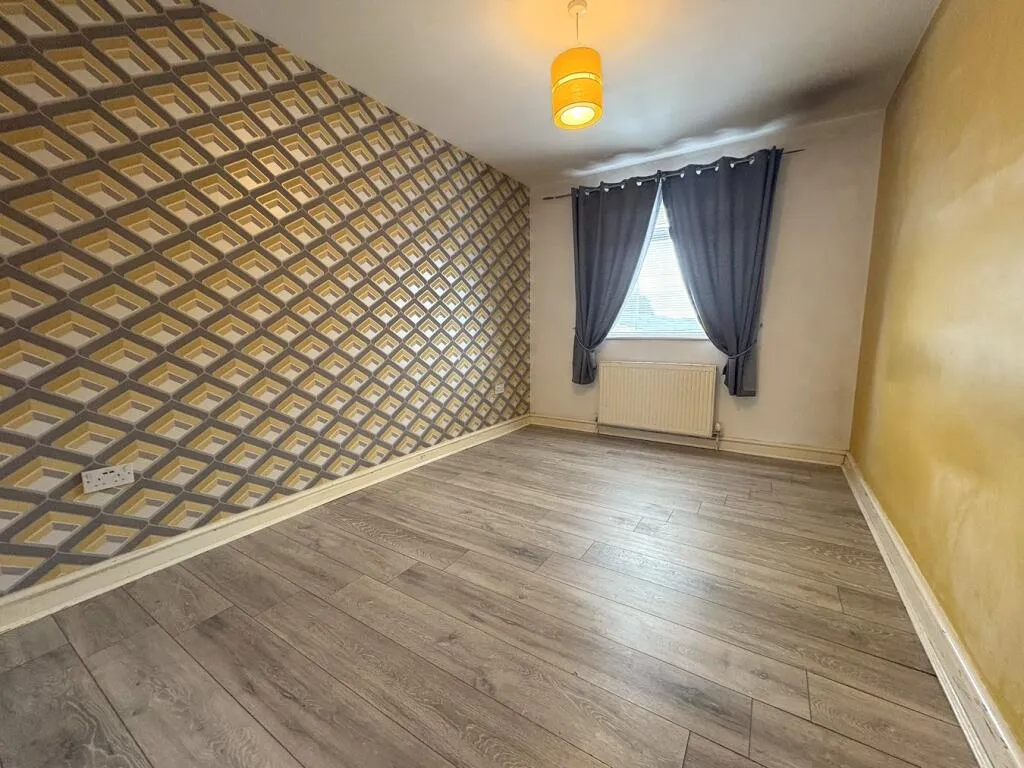 3 bed Terraced