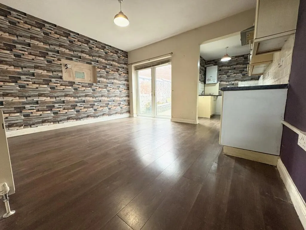 3 bed Terraced