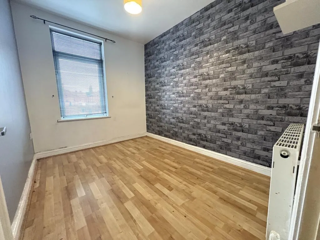 3 bed Terraced