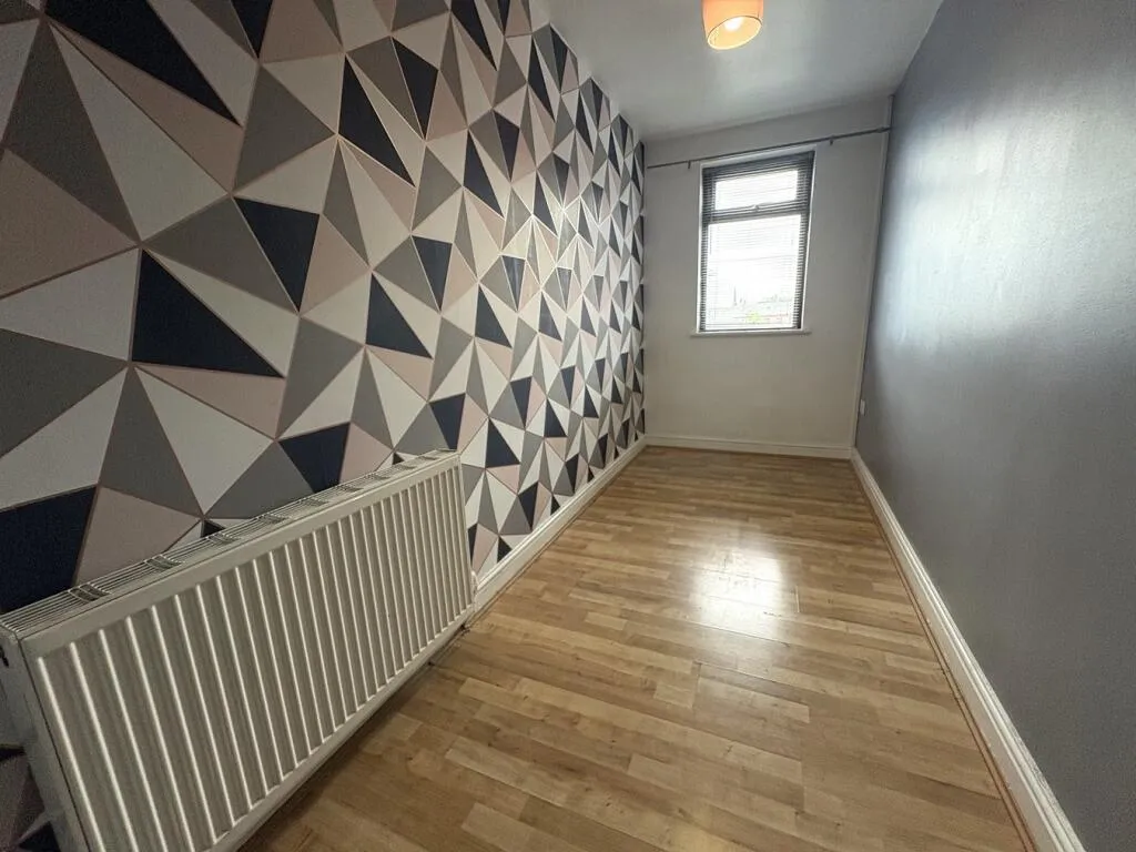 3 bed Terraced