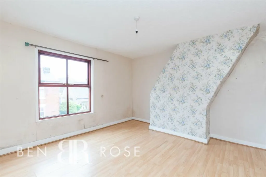 3 bed Terraced