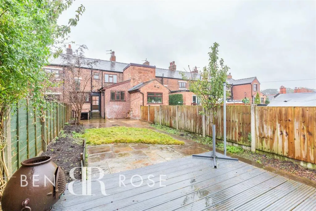 3 bed Terraced