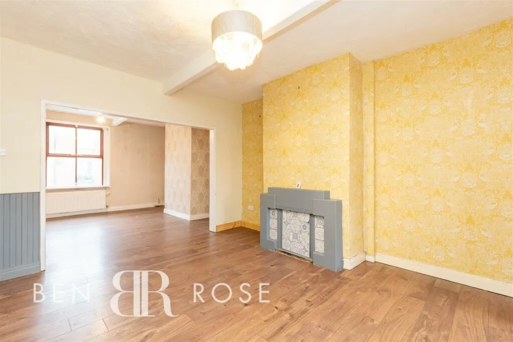 3 bed Terraced