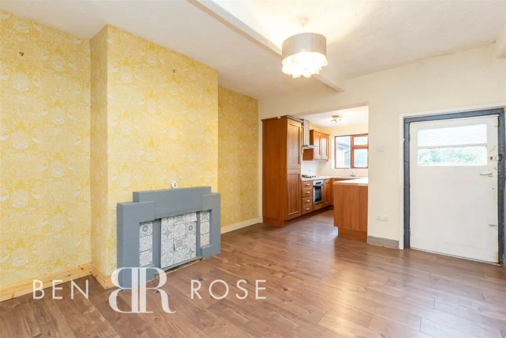 3 bed Terraced