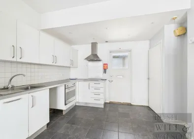 1 bed Apartment