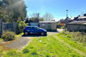 1 bed House & Land