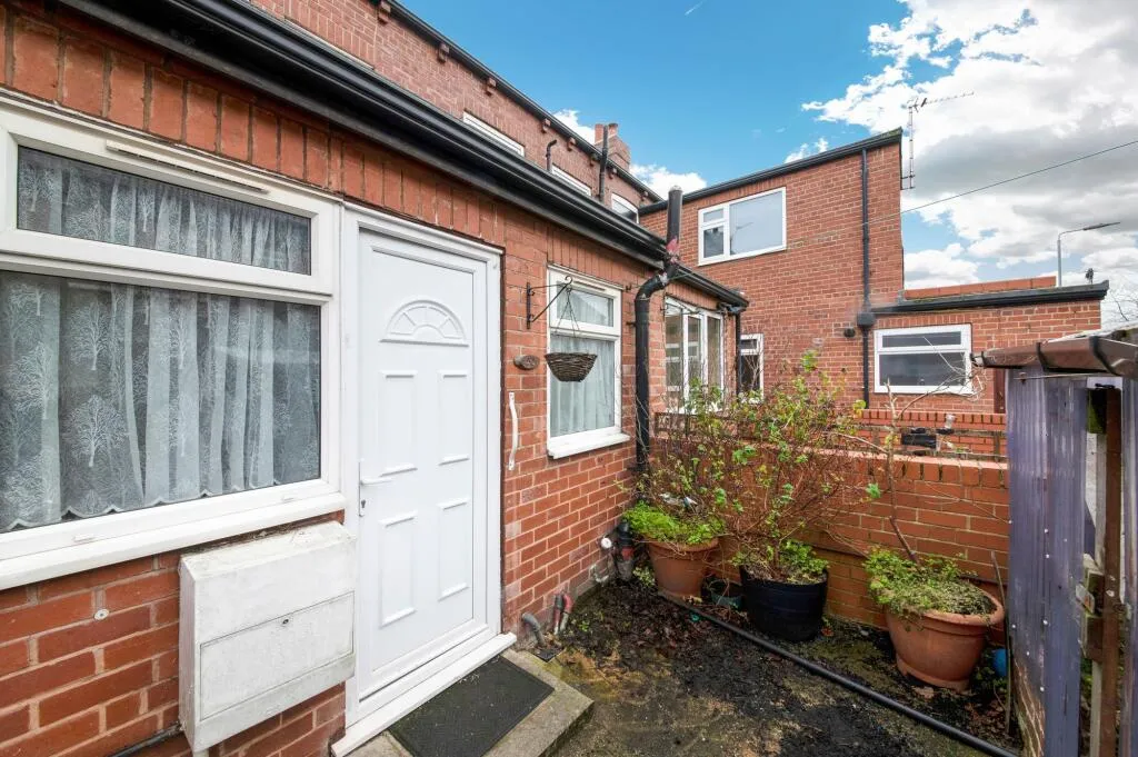 3 bed Terraced