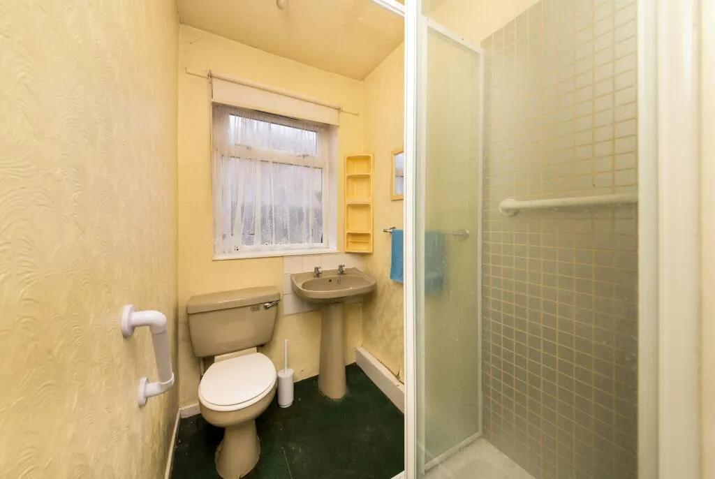 3 bed Terraced