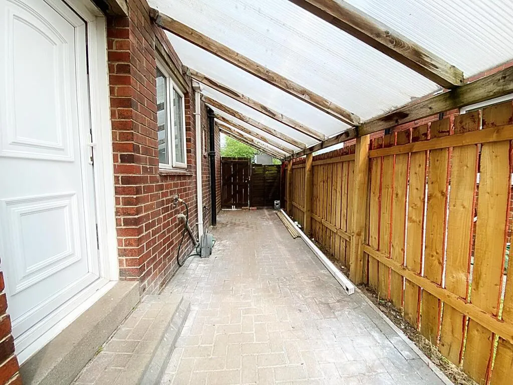 3 bed Semi-Detached