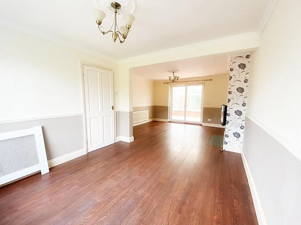 3 bed Semi-Detached