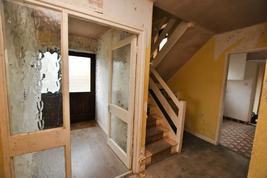 4 bed Detached