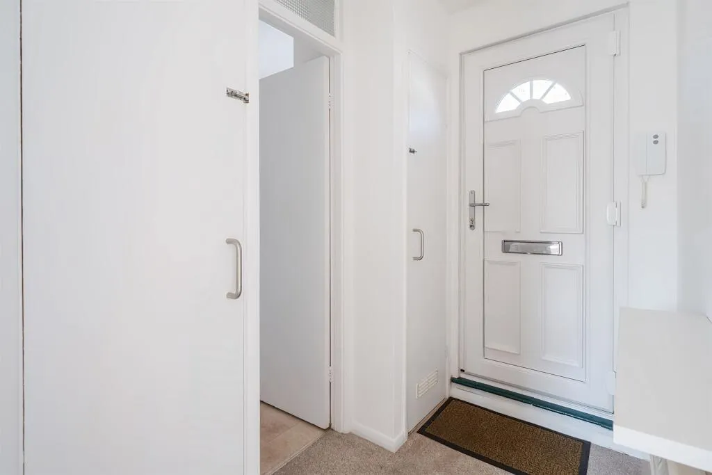 1 bed Apartment