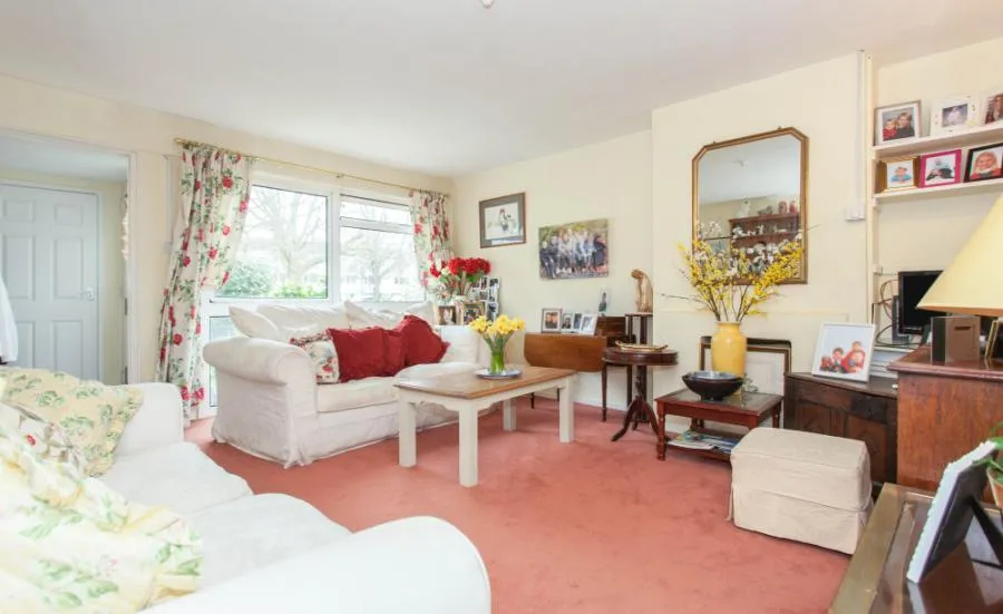 4 bed Terraced