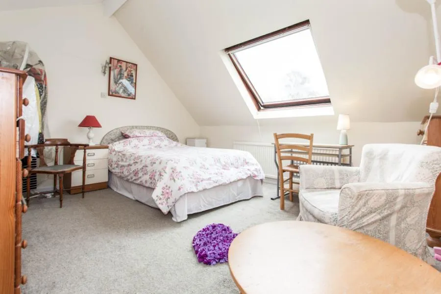 4 bed Terraced