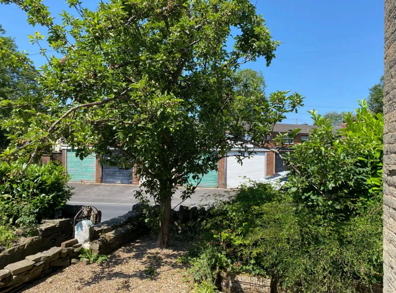 2 bed End of Terrace