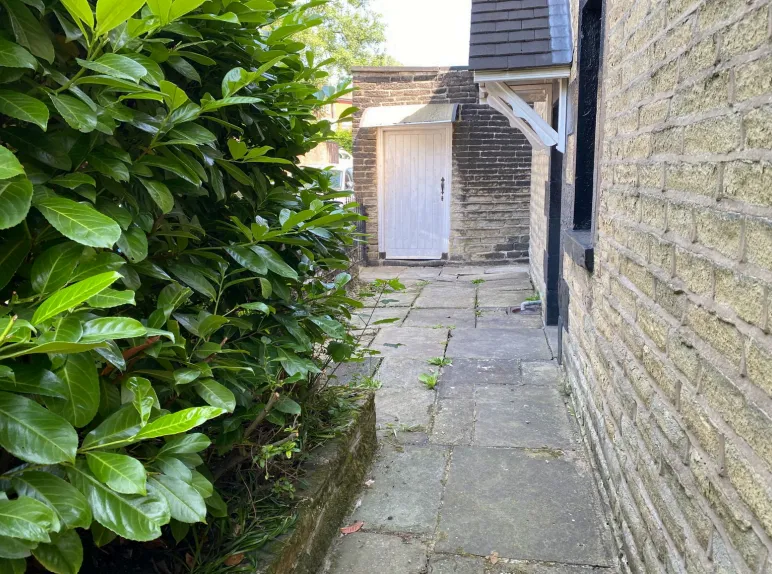 2 bed End of Terrace
