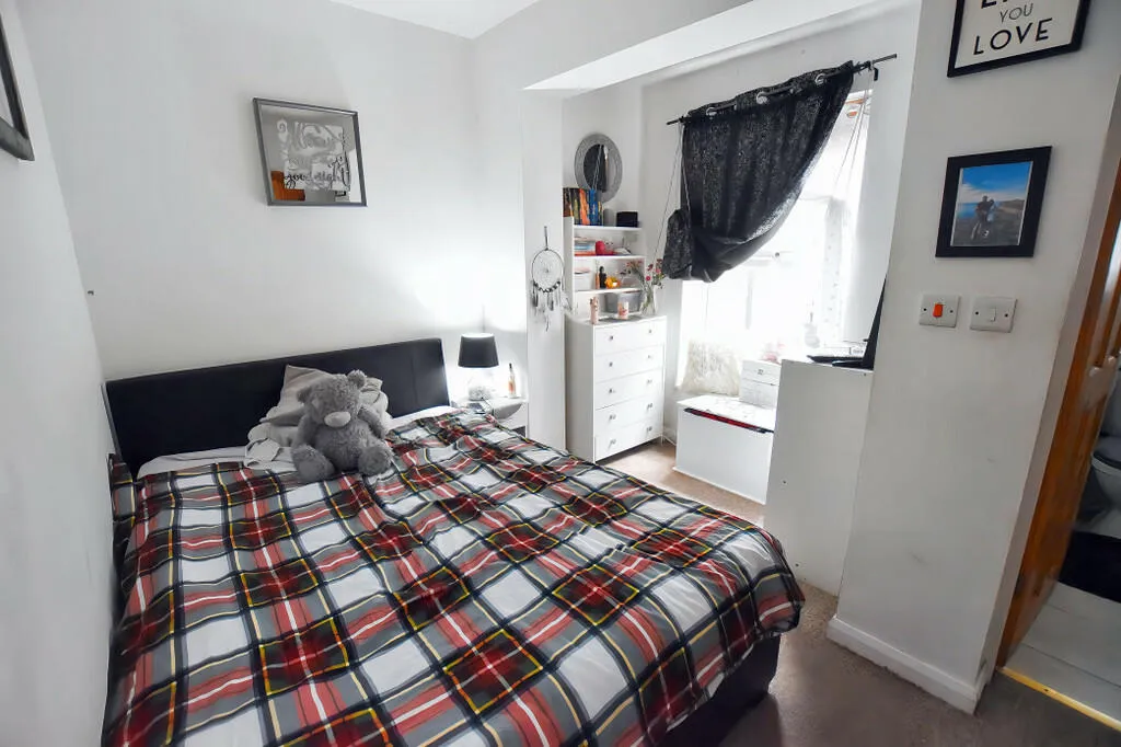 2 bed Apartment