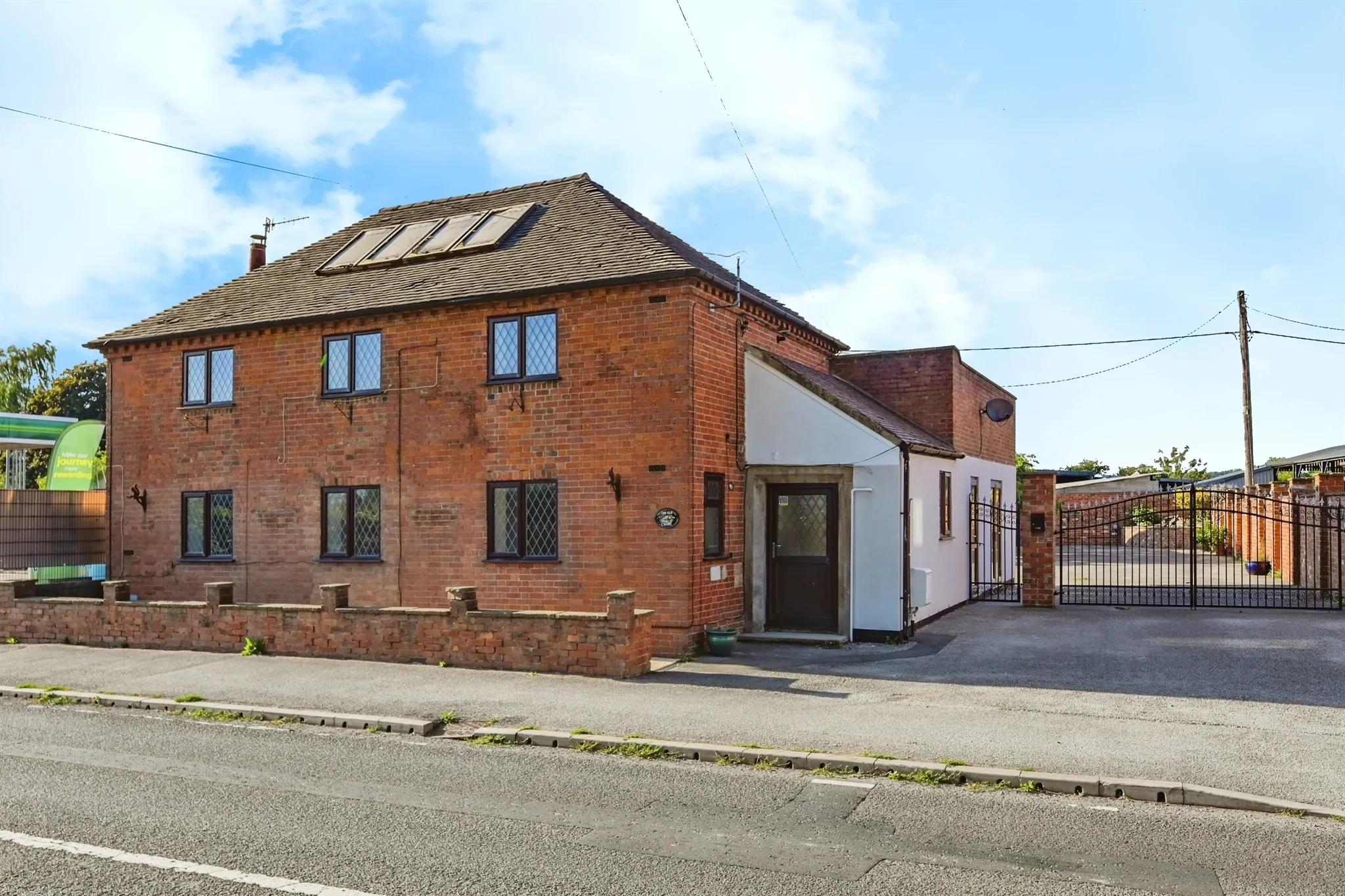 3 bed Detached