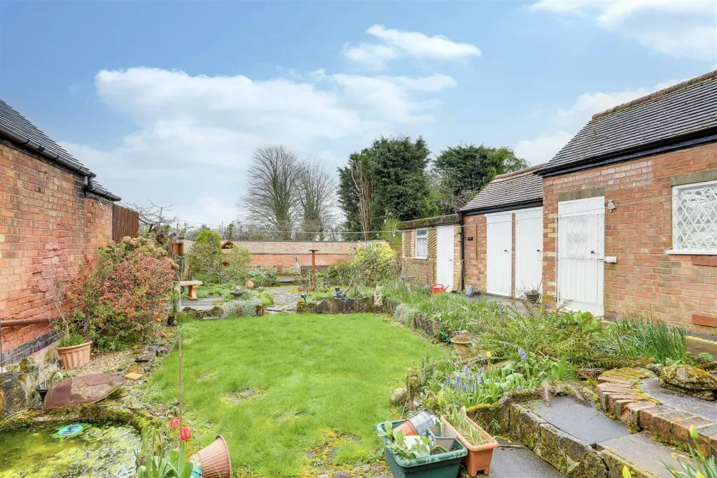 3 bed Detached
