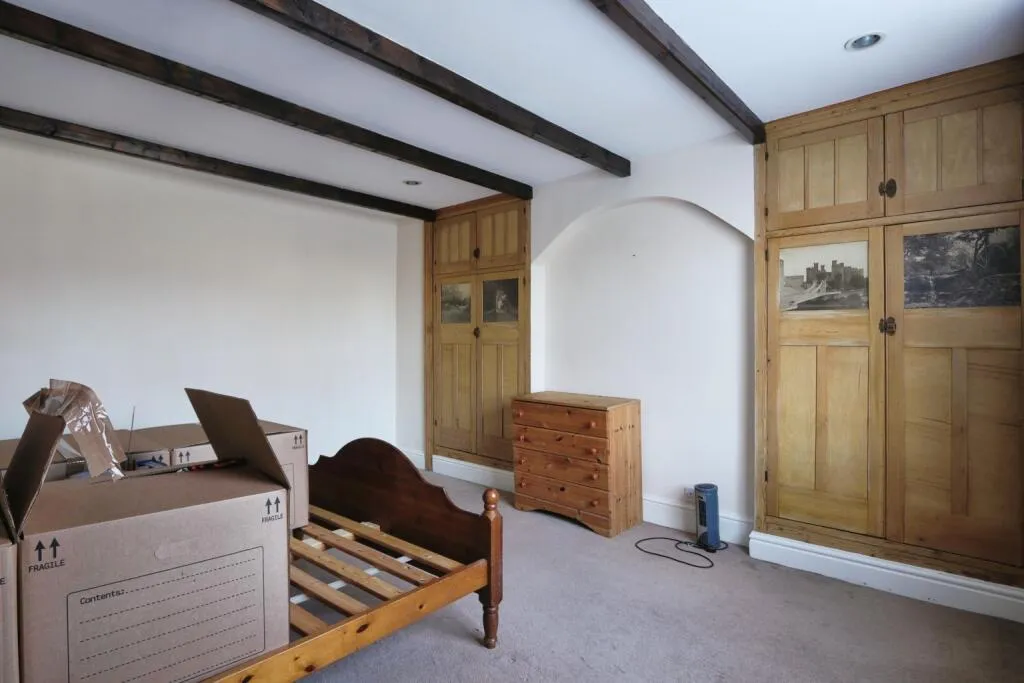 3 bed Terraced