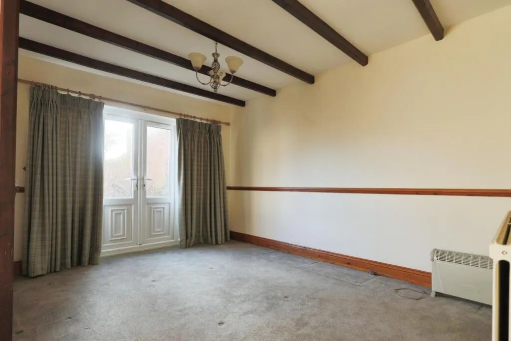 3 bed Terraced