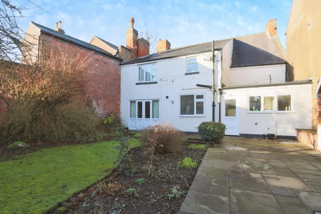3 bed Terraced