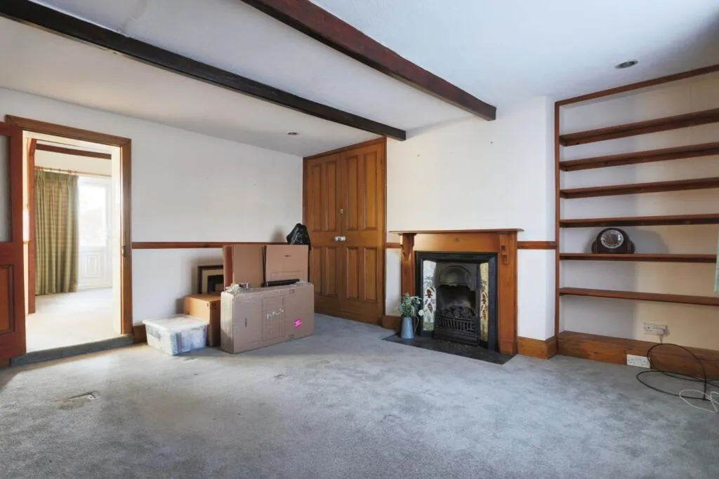 3 bed Terraced