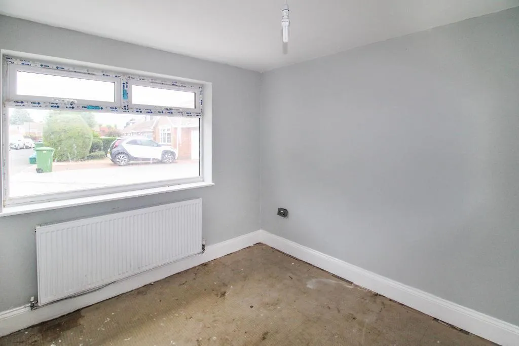 3 bed Semi-Detached