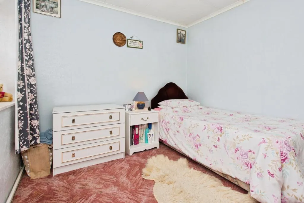3 bed Semi-Detached