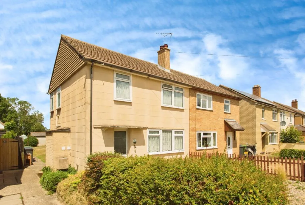 3 bed Semi-Detached