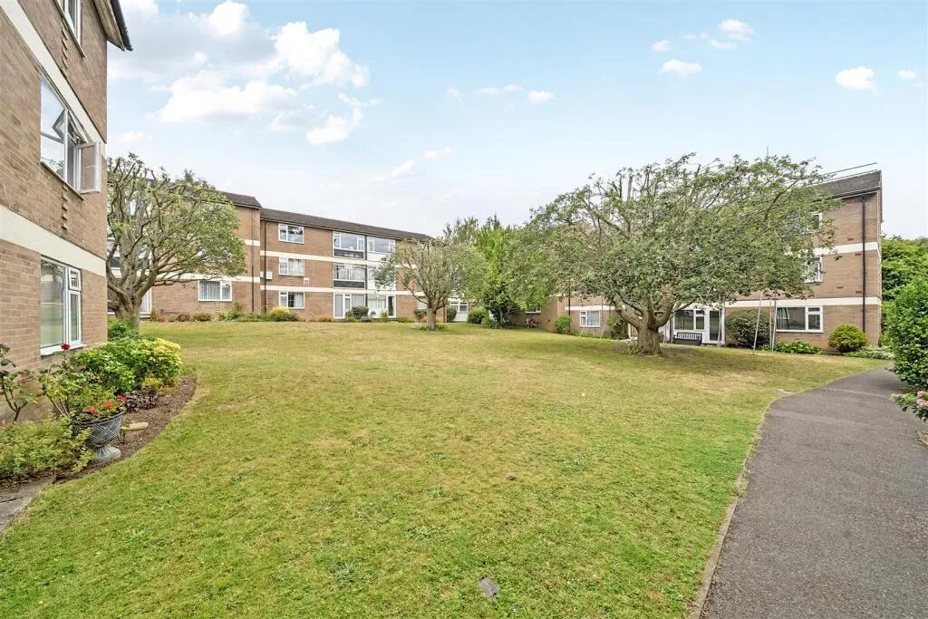 2 bed Apartment