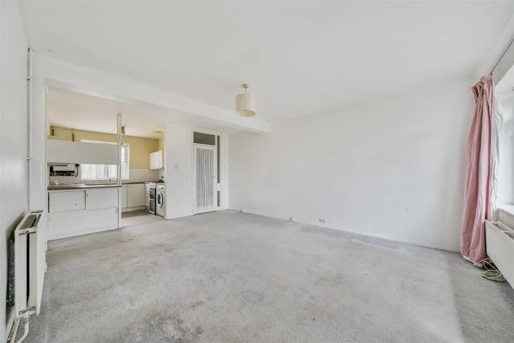 2 bed Apartment