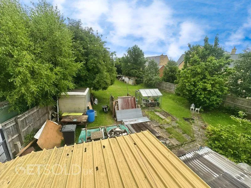 3 bed House