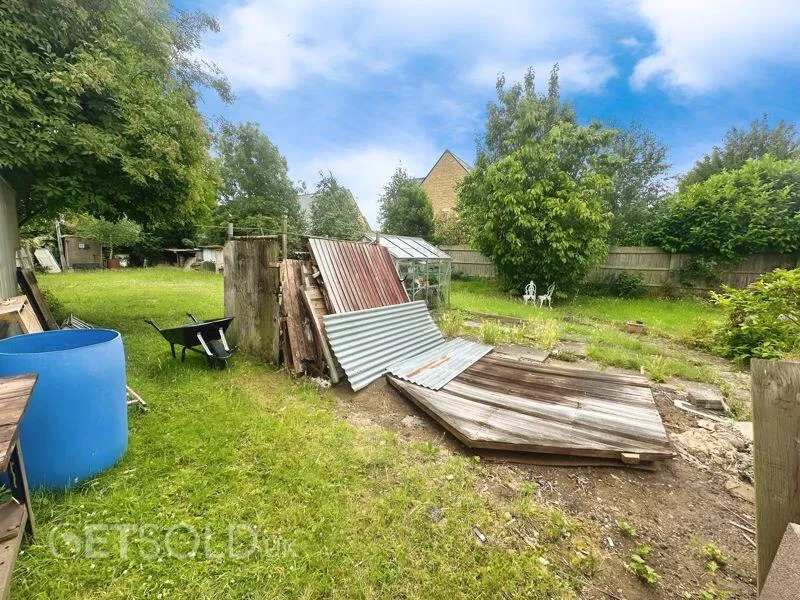 3 bed House
