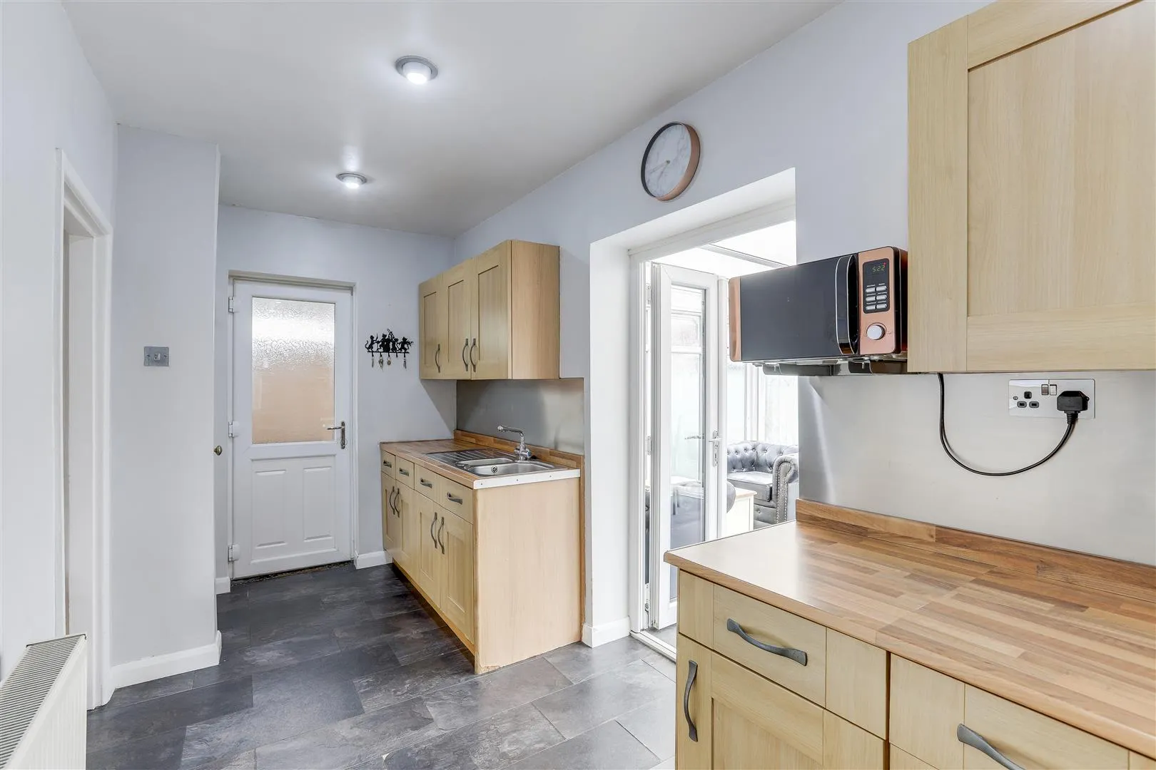 2 bed Semi-Detached