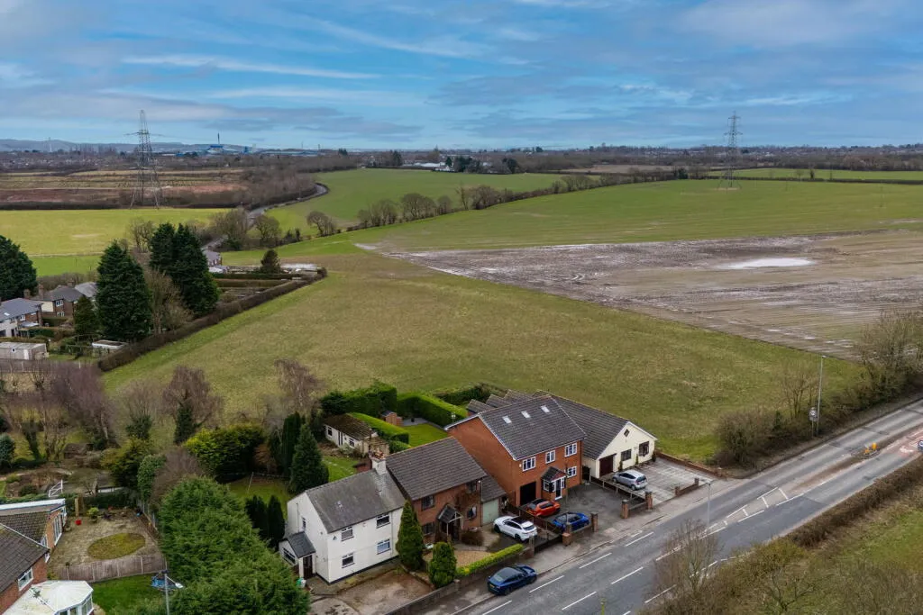 3 bed Detached