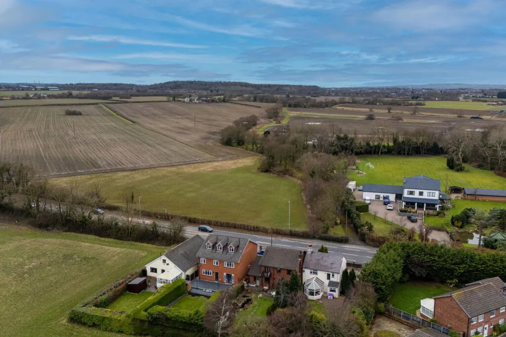 3 bed Detached
