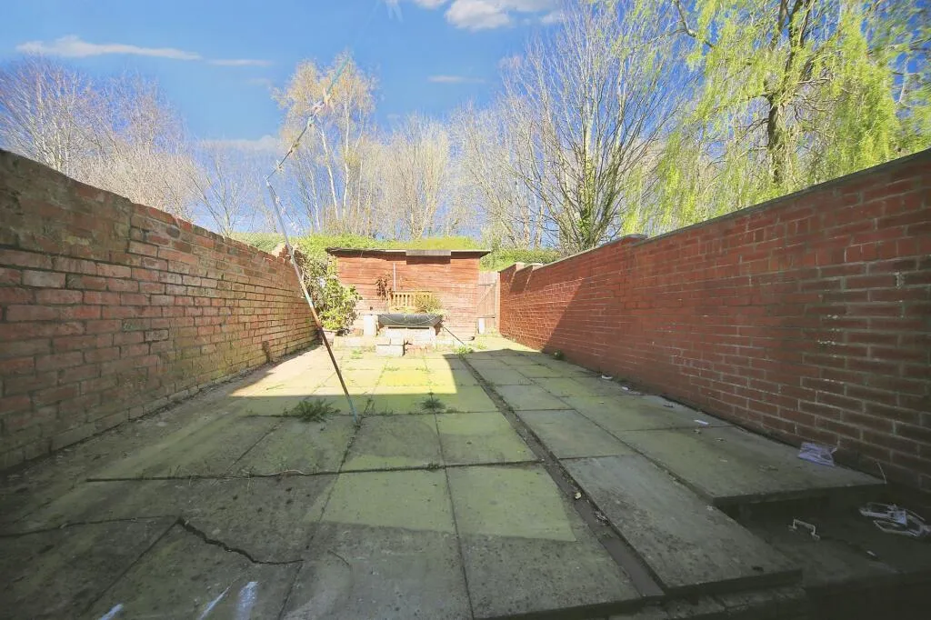 2 bed Terraced