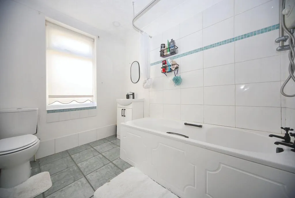 2 bed Terraced