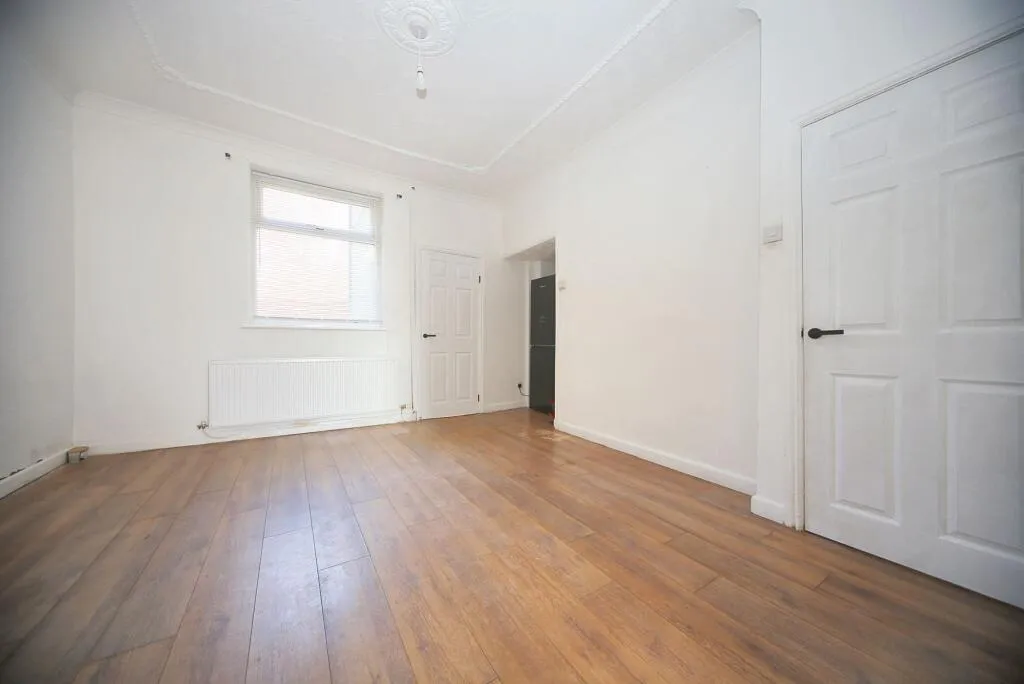 2 bed Terraced