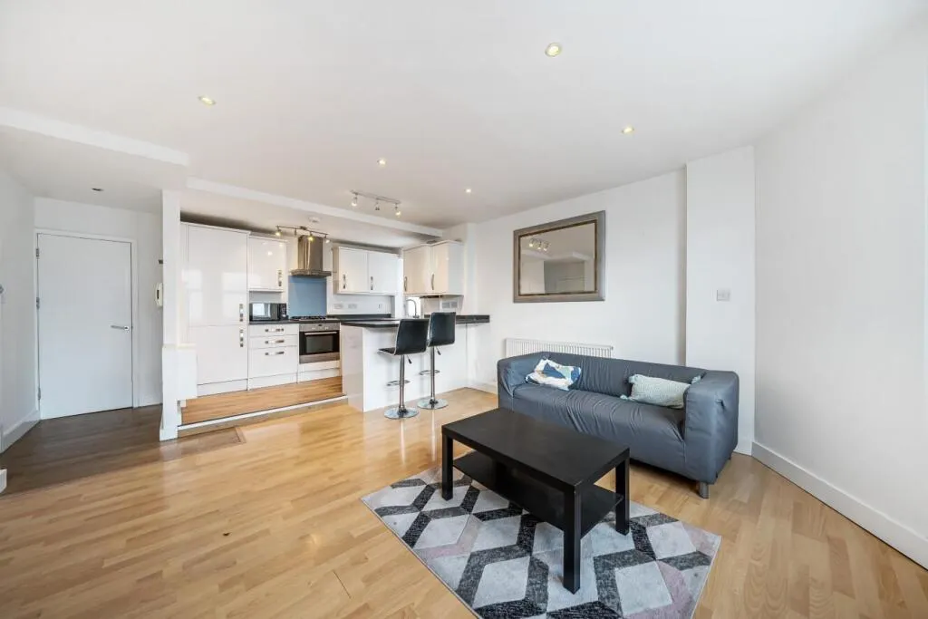 2 bed Apartment